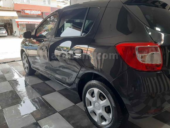 Sahibinden Dacia Sandero 1.2 Ambiance 2016 Model 