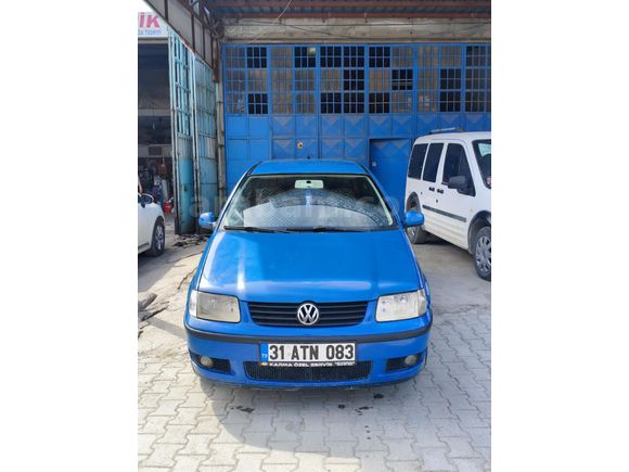 Sahibinden Volkswagen hasar kayıtsız Polo 1.4 Trendline 2000 Model