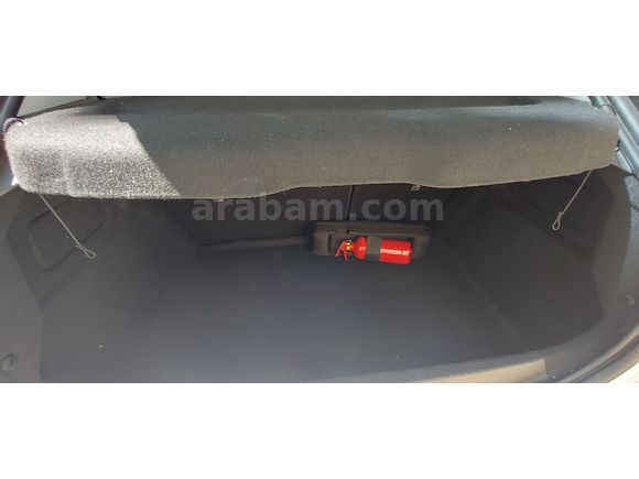 2022 ÇİFT RENK (S/B) 24 BİNDE SERVİS BAKIMLI CORSA 1.2T ELEGANCE
