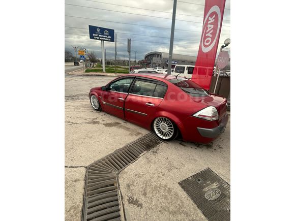 Sahibinden Renault Megane 1.6 Authentique 2005 Model