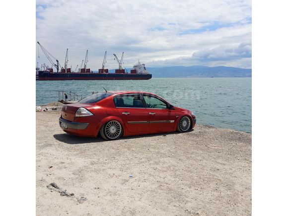 Sahibinden Renault Megane 1.6 Authentique 2005 Model