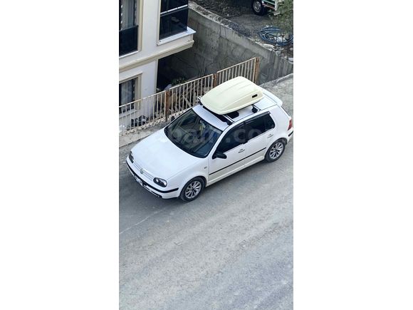 Sahibinden Volkswagen Golf4 1.6 Comfortline 2001 Model  250.000 km Beyaz