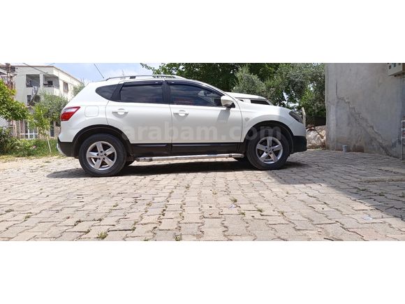 Nissan Qashqai Boyasız Degisensiz Tramersiz Orjinal