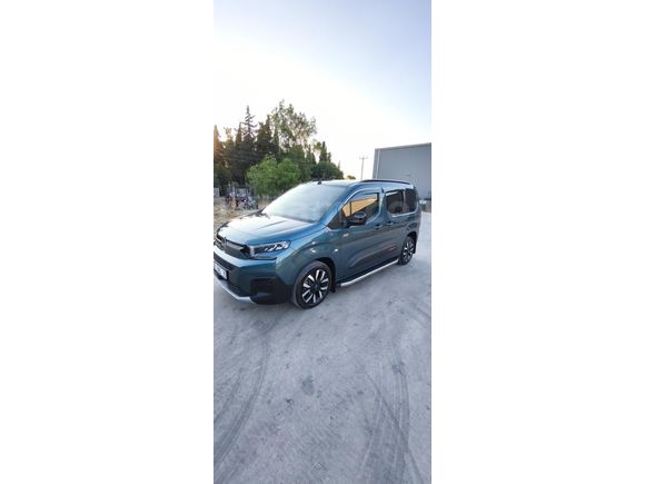 Sahibinden Citroen Berlingo 1.5 BlueHDI Shine Bold 2024 Model  5.000 km Mavi