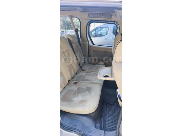 Sahibinden TEMİZ 115BİN KM CONNECT