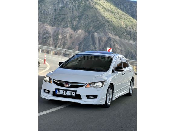 Sahibinden Honda Civic 1.6i VTEC Elegance 2011 Model 