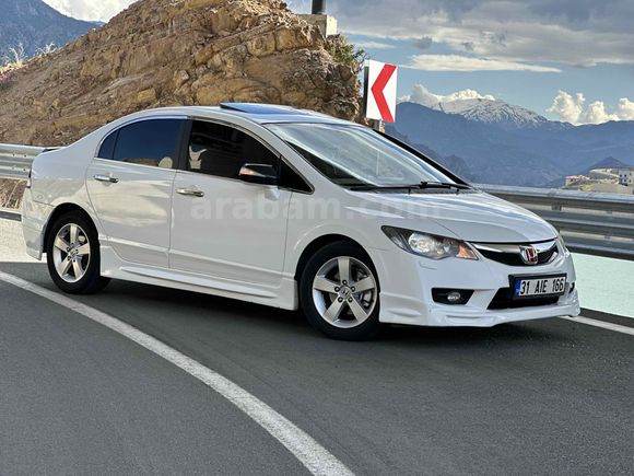 Sahibinden Honda Civic 1.6i VTEC Elegance 2011 Model 