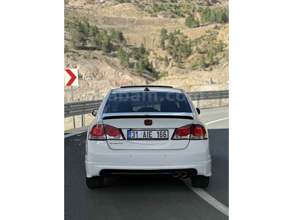 Sahibinden Honda Civic 1.6i VTEC Elegance 2011 Model 