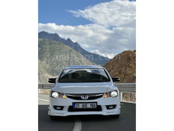 Sahibinden Honda Civic 1.6i VTEC Elegance 2011 Model 