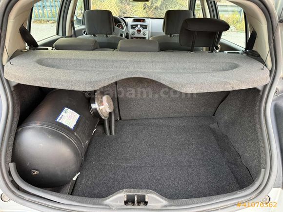 2004 Renault Megane 1.6 Dynamique HB Hatasız Ayarında