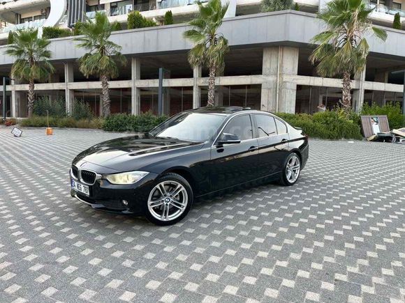Acil  BMW 320d   2014 Model   kaput tavan bagaj orginal   