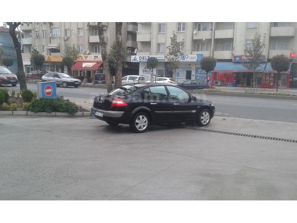 Sahibinden Renault Megane 1.6 Dynamique 2005 Model OTOMATİK VİTES