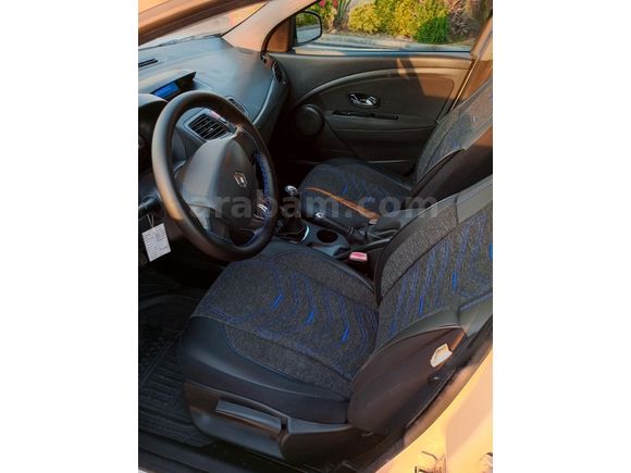 Sahibinden Renault Fluence 1.5 dCi Touch 2015 Model