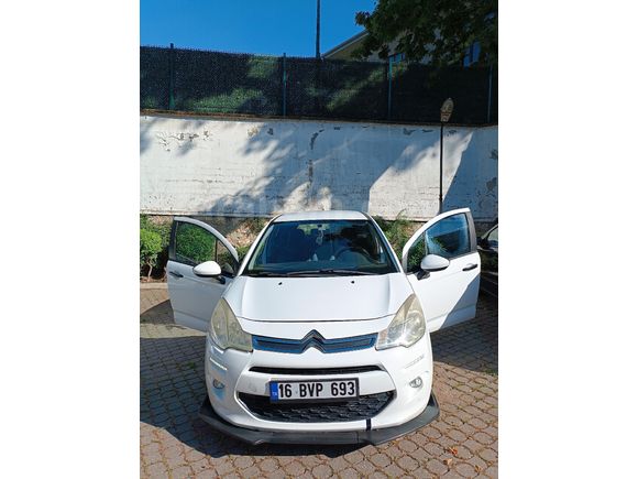 Sahibinden Citroen C3 1.4 HDi Collection 2013 Model  143.000 km Beyaz