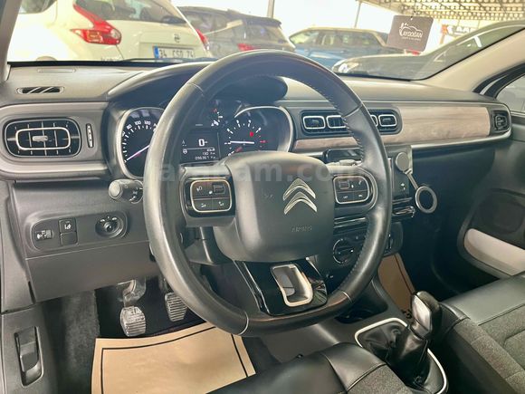 AZİZOĞLU PLAZA OTOMOTİV'DEN DEĞİŞENSİZ BOYASIZ C3