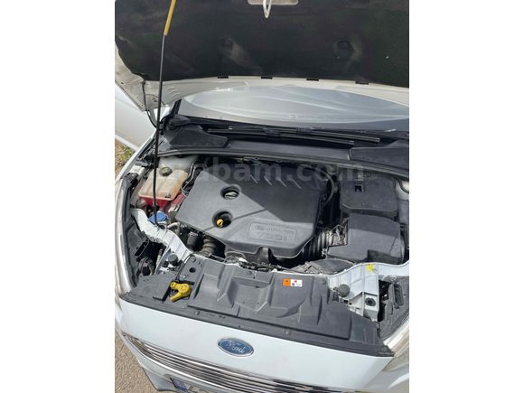  Memurdan Ford Focus 2015 model 