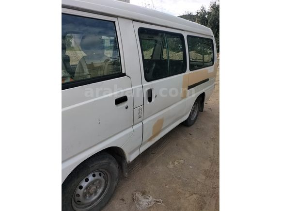 Sahibinden Mitsubishi L 300 Camlı Van 2000 Model