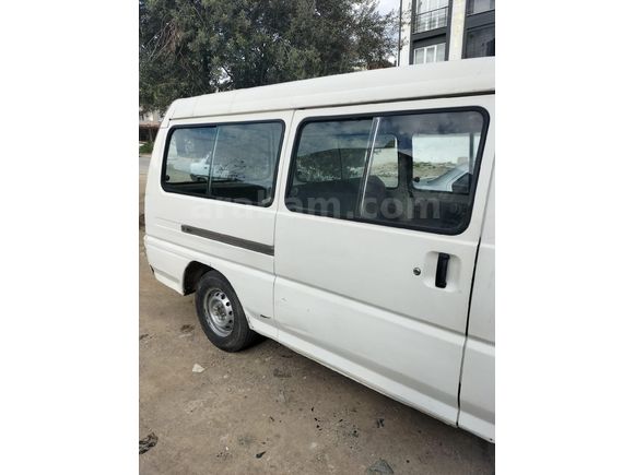 Sahibinden Mitsubishi L 300 Camlı Van 2000 Model