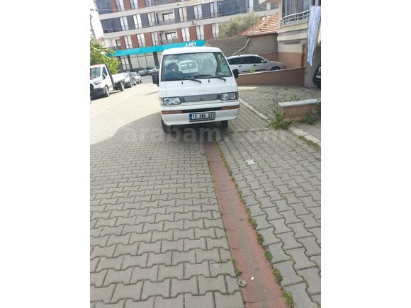 Sahibinden Mitsubishi L 300 Camlı Van 2000 Model