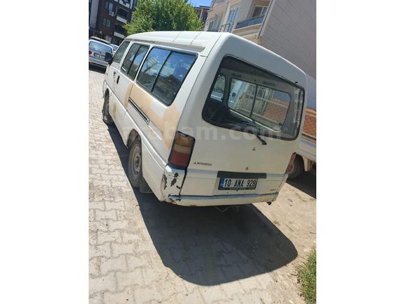 Sahibinden Mitsubishi L 300 Camlı Van 2000 Model