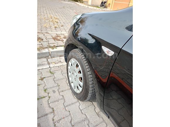 Sahibinden Hyundai i20 Troy 1.2 DOHC Mode 2011 Model