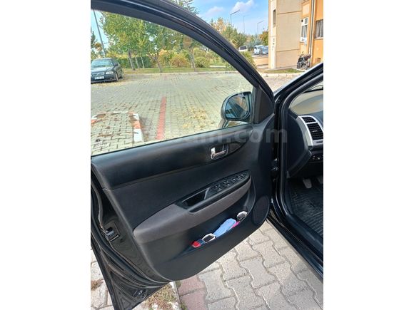 Sahibinden Hyundai i20 Troy 1.2 DOHC Mode 2011 Model