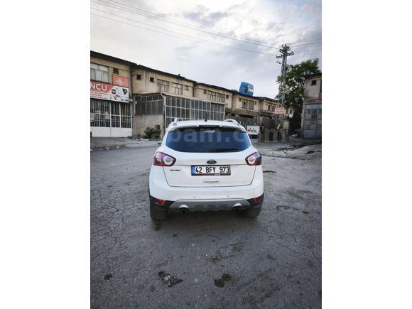 Sahibinden Ford Kuga 2.0 TDCi Titanium 2012 Model  293.000 km Beyaz