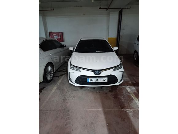 Sahibinden Toyota Corolla 1.8 Hybrid Dream 2020 Model