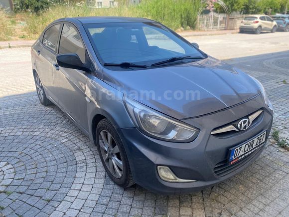  Hyundai Accent Blue 1.6 CRDI Mode Plus 2015 Model 