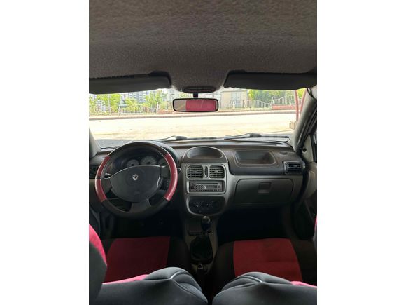 Sahibinden Renault Clio 1.4 Authentique 2005 Model 