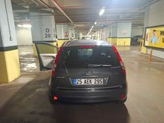 Sahibinden Ford Fiesta 1.4 Comfort 2006 Model 