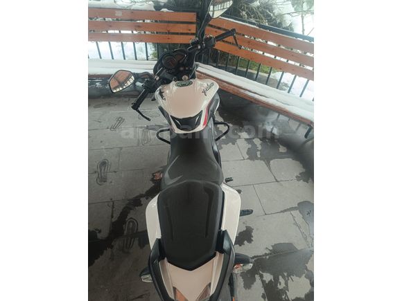 Sahibinden Bajaj Pulsar NS 200 UG