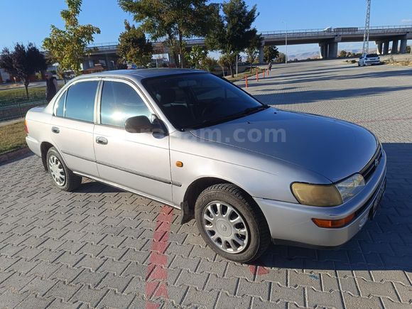 Sahibinden Toyota Corolla 1.6 XLi 1996 Model