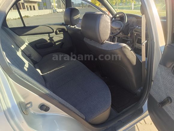 Sahibinden Toyota Corolla 1.6 XLi 1996 Model