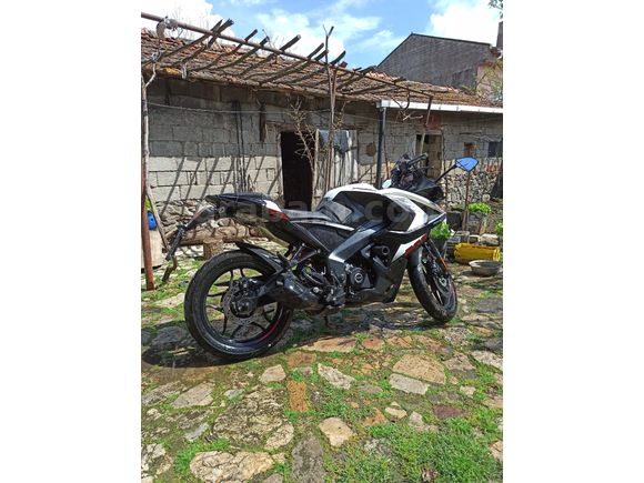 Sahibinden Bajaj Pulsar 200 RS
