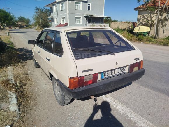 Sahibinden Cam gibi Orijinal Lada Samara