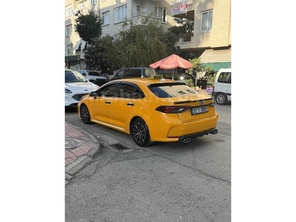 Sahibinden Toyota Corolla 1.5 Vision 2021 
Model AĞIR HASAR YOKTUR 