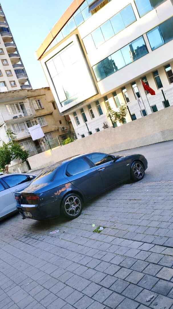 Sahibinden Alfa Romeo 156 1.6 TS Distinctive 2004 Model Adana 345.000 km Diğer 3