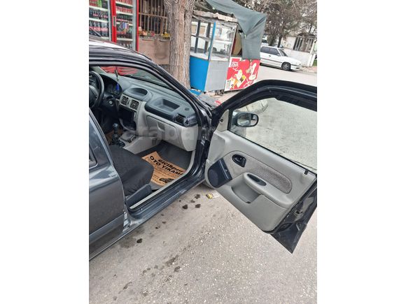 Sahibinden Renault Clio 1.4 Alize 2006 Model