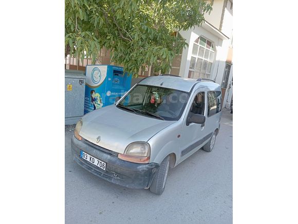 Sahibinden Renault Kangoo 1.9 D 2003 Model  300.000 km Gri