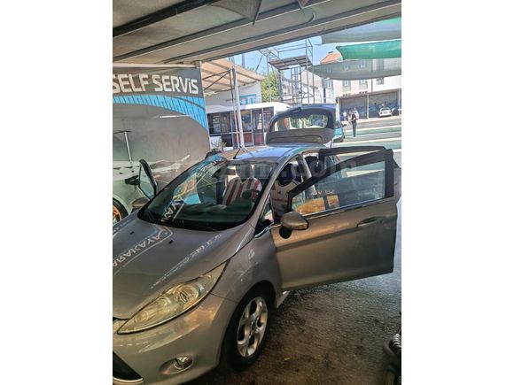 Sahibinden Ford Fiesta 1.4 Titanium X 2011 Model