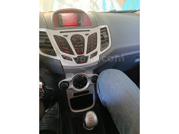 Sahibinden Ford Fiesta 1.4 Titanium X 2011 Model