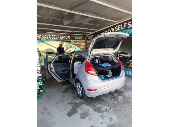 Sahibinden Ford Fiesta 1.4 Titanium X 2011 Model