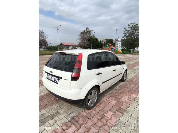 Degisensiz 2004 Fiesta 
