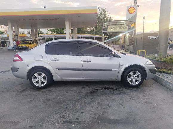 Sahibinden Renault Megane 1.5 dCi Expression Plus 2006 Model