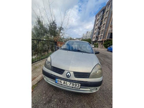 Sahibinden Renault Clio 1.2 Authentique 2005 Model  230.000 km Gri