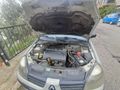 Sahibinden Renault Clio 1.2 Authentique 2005 Model  230.000 km Gri