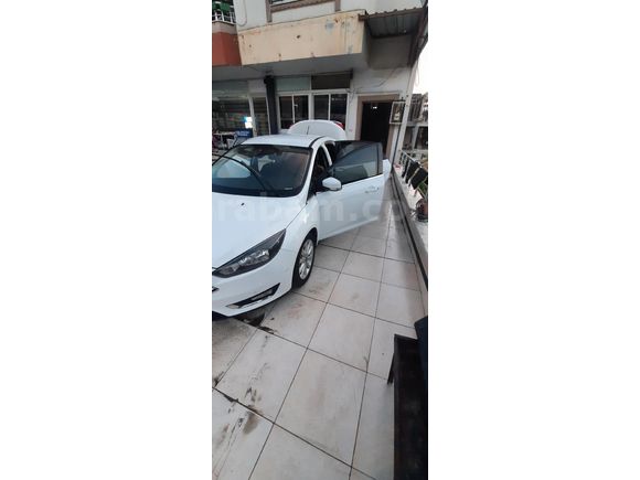 Sahibinden Ford Focus 1.5 TDCi Titanium 2018 Model Mersin