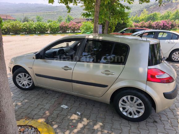 Sahibinden Renault Megane 1.4 Authentique 2008 Model