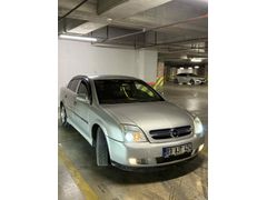 Sahibinden DEĞIŞENSIZ  Opel Vectra 1.6 Comfort 2004 Model  DÜŞÜK  km Gri (Gümüş)